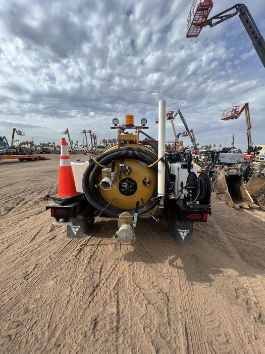 2022 VAC-TRON LP573XDT