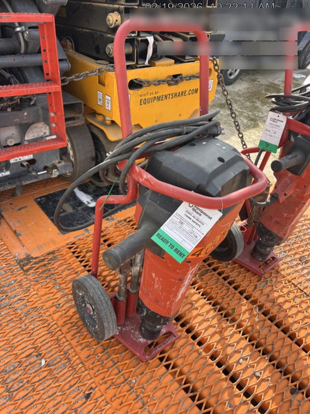 2024 HILTI TE 3000-AVR