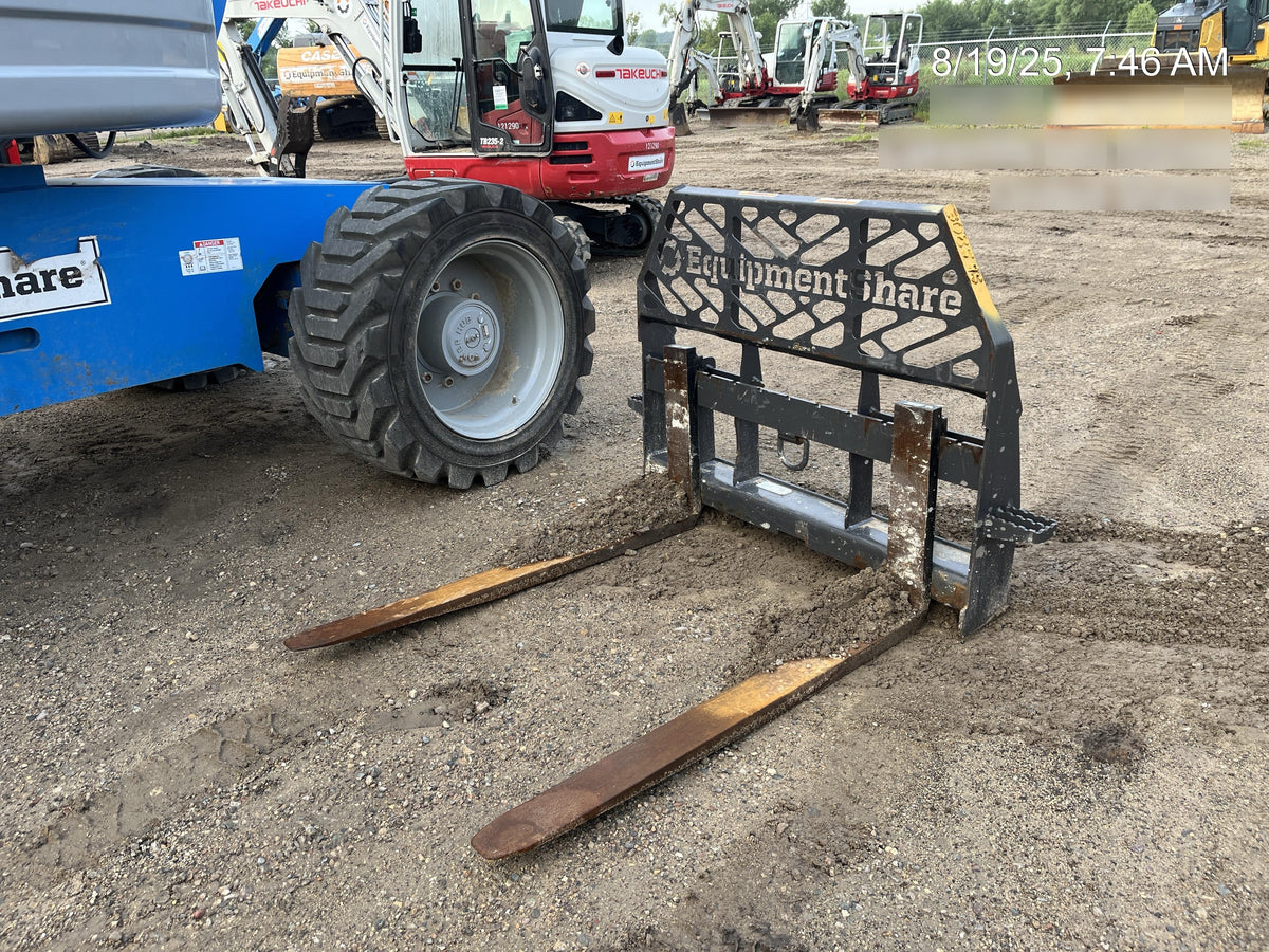 2023 PALADIN 48" Pallet Forks - Paladin