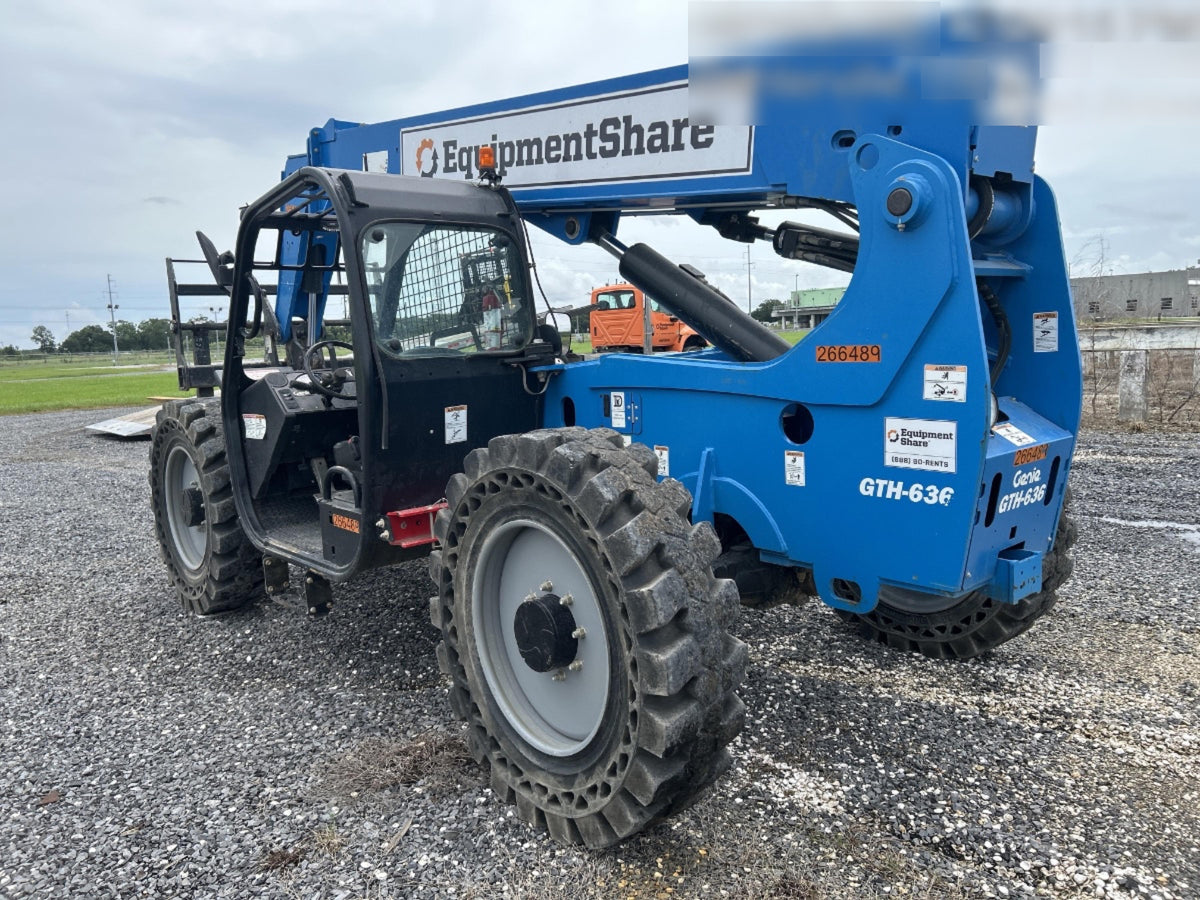 2022 GENIE GTH-636