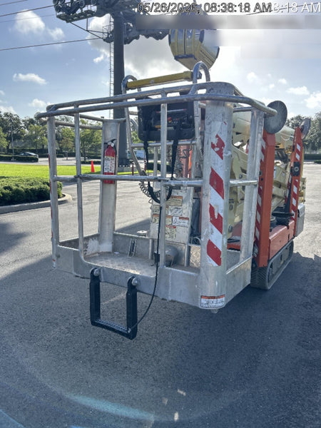 2020 JLG X600AJ