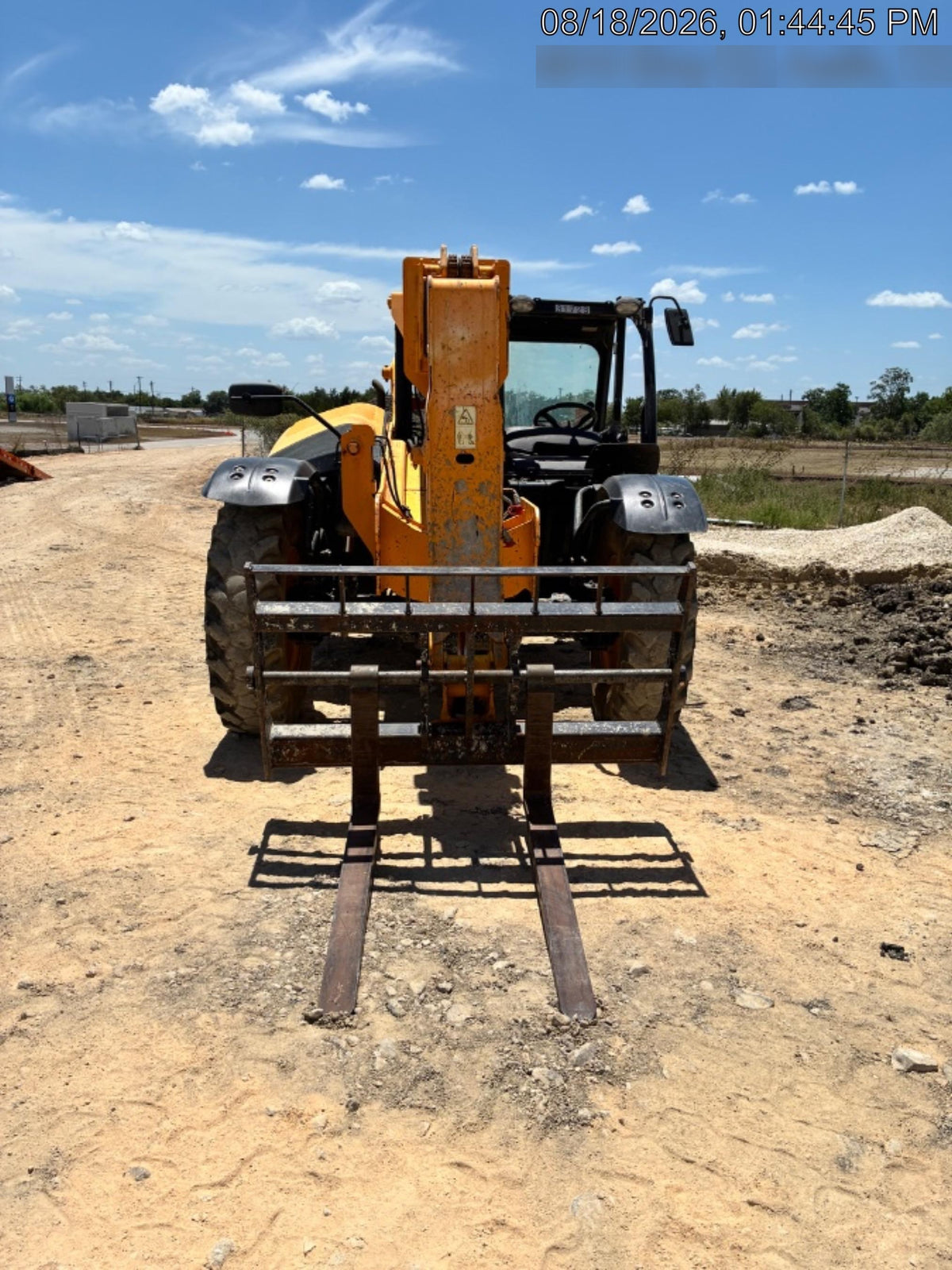 2019 JCB 506-36 Canopy, 74 HP, Foam Filled Tires, STD Worklight, Beacon, Aux Hydraulics, Lifting Eye, Back up Alarm 48" Carriage/48" Forks