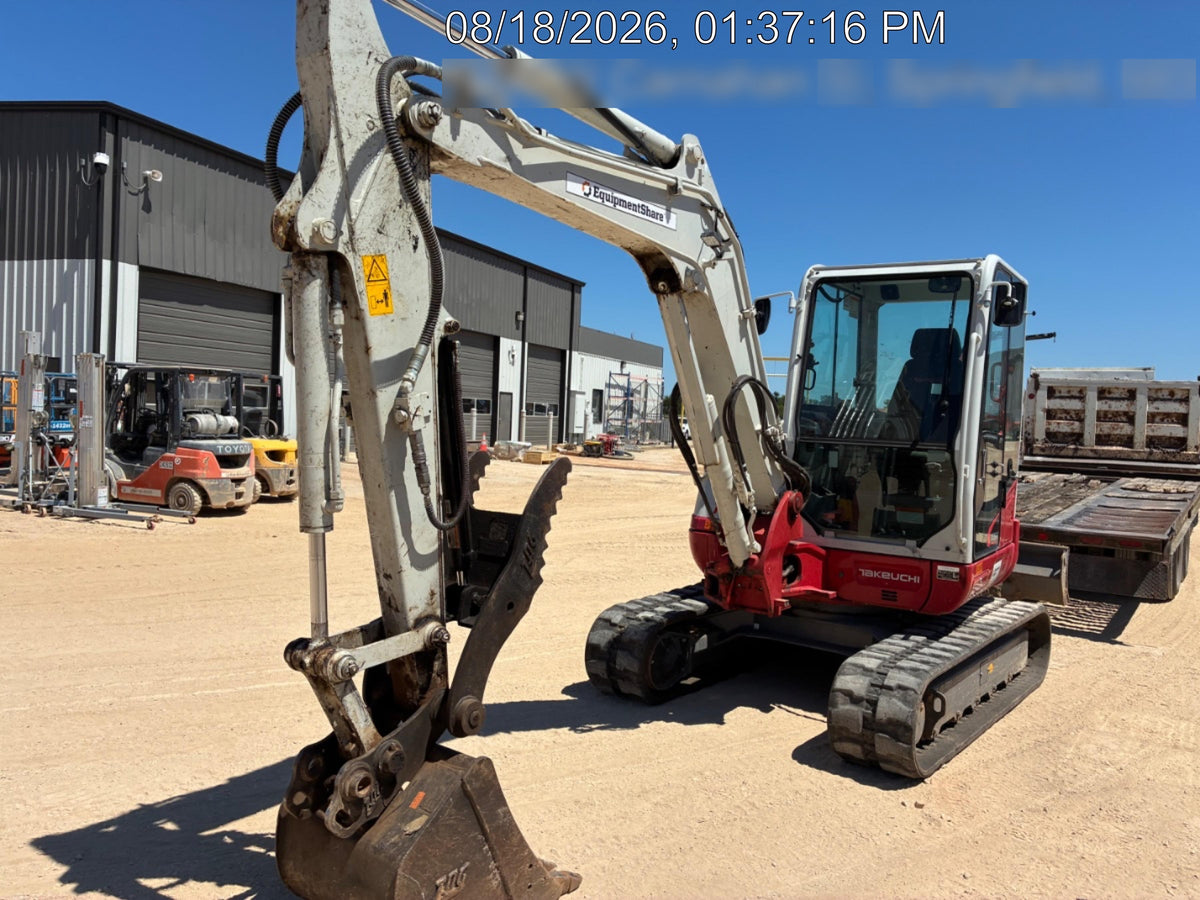 2023 TAKEUCHI TB250-2CR