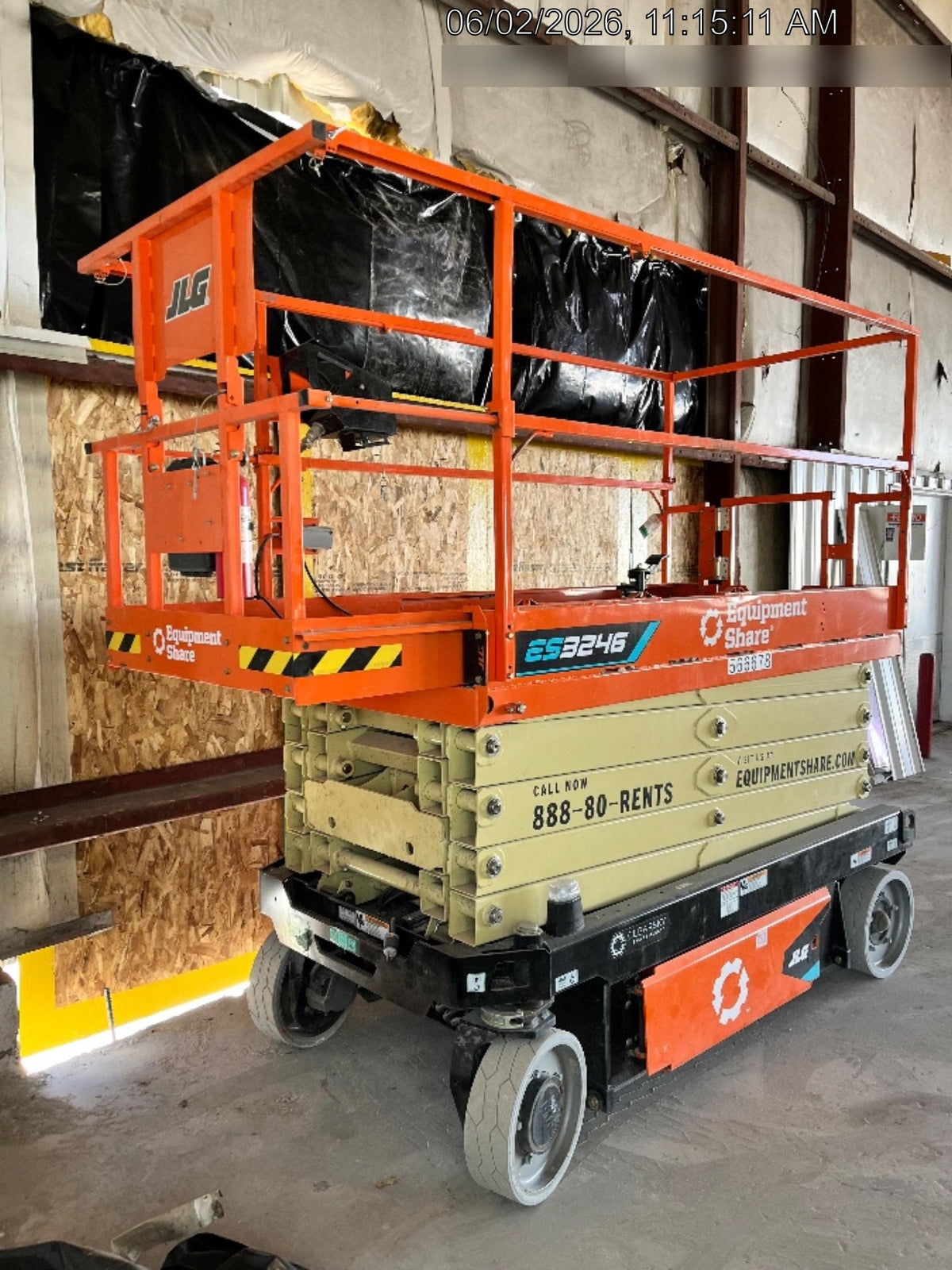2025 JLG ES3246