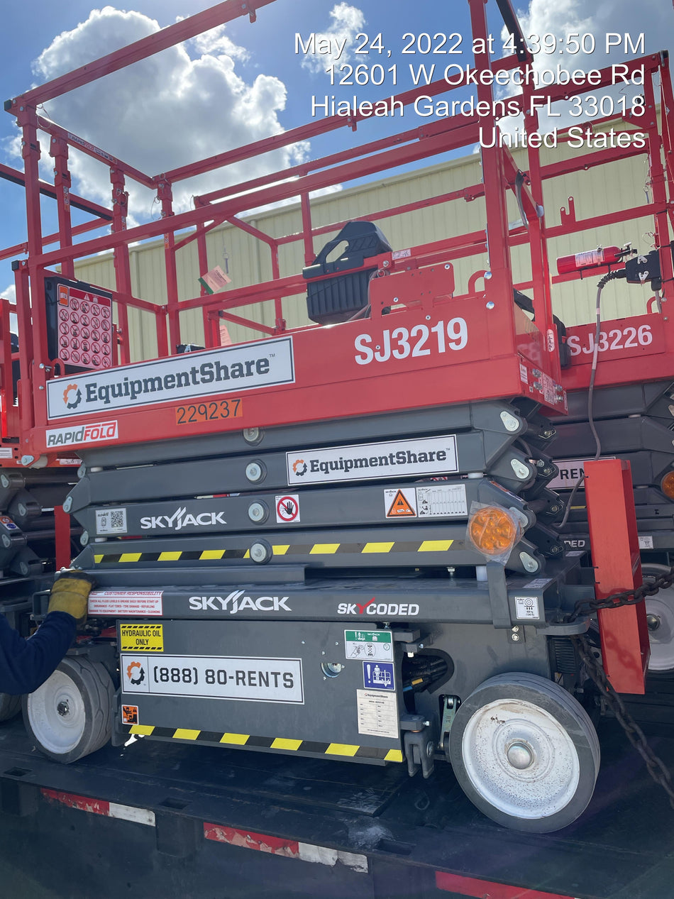2022 SKYJACK SJ3219