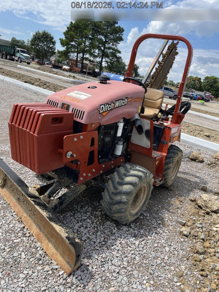 2022 DITCH WITCH RT45A