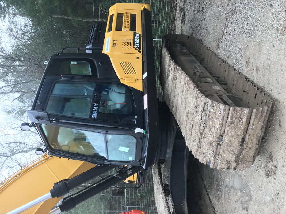 2019 SANY SY265C LC