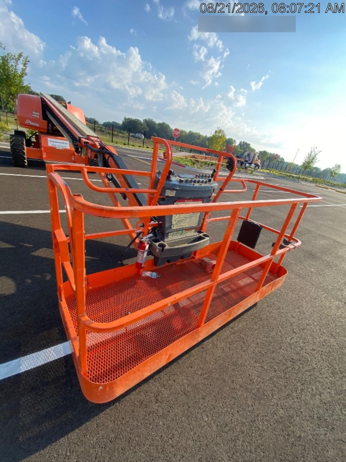 2021 JLG 660SJ