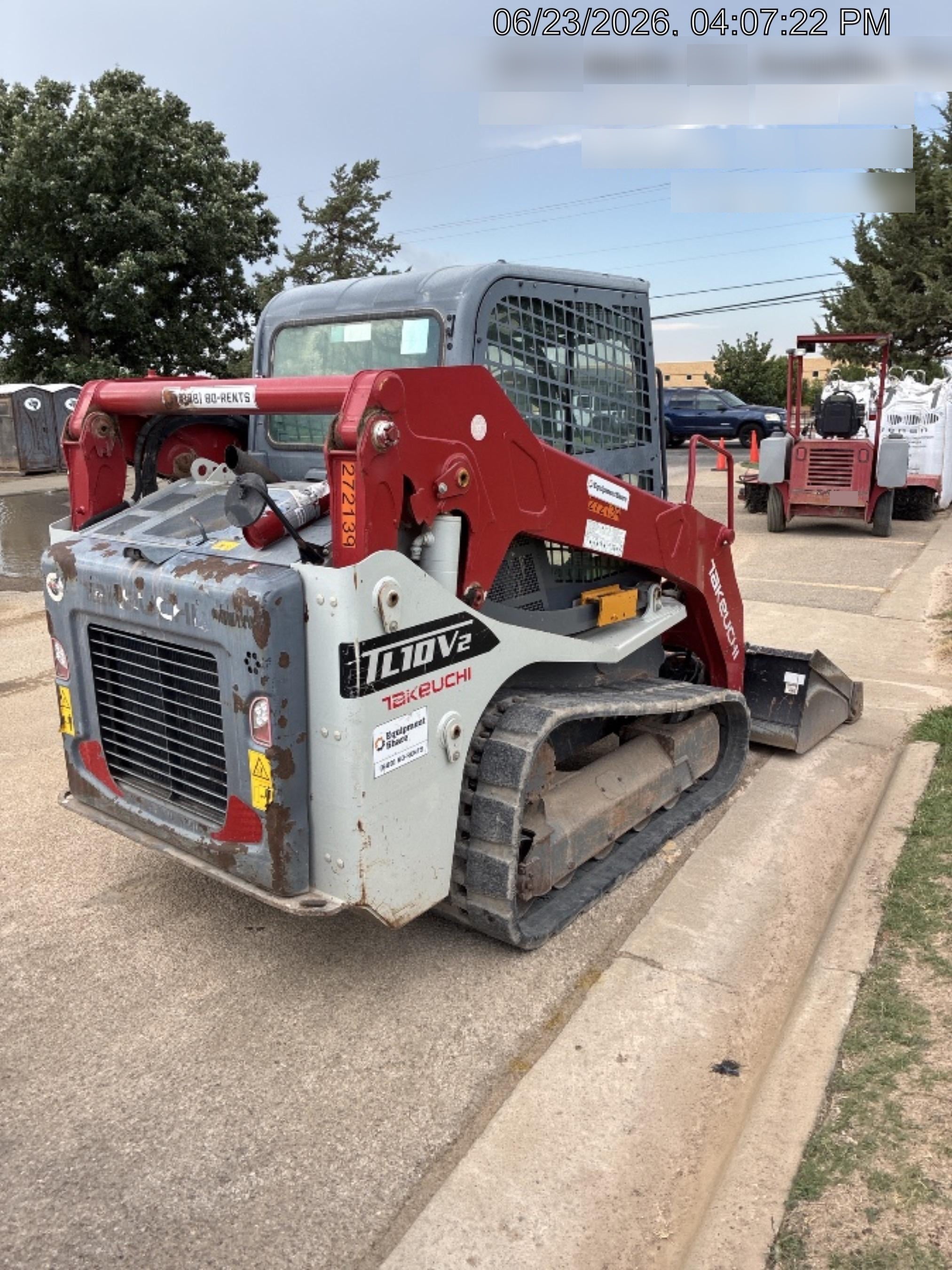 2022 TAKEUCHI TL10V2-CR