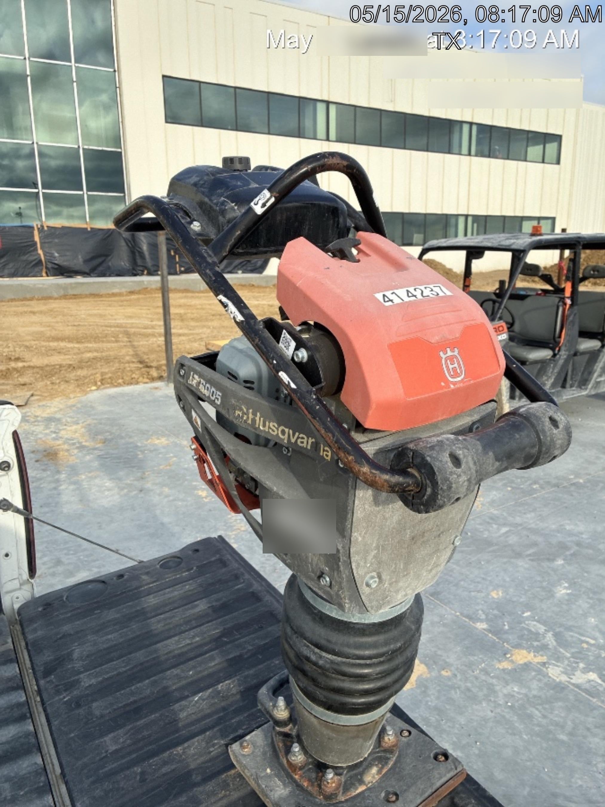 2024 HUSQVARNA LT6005