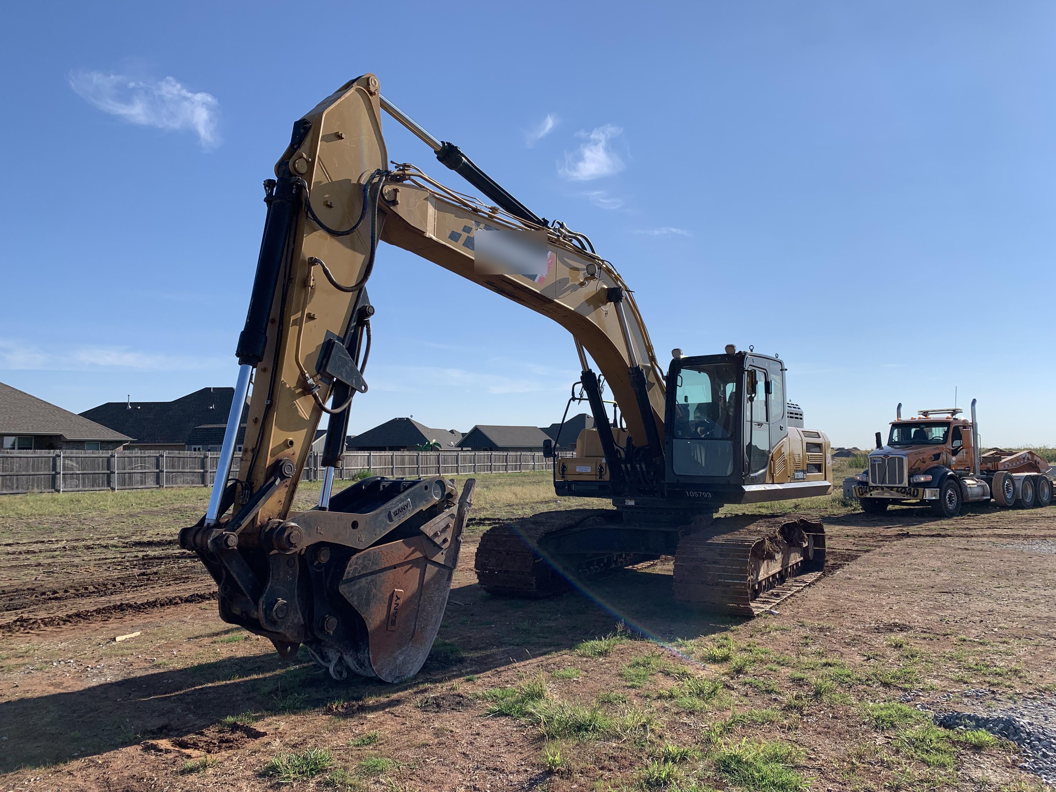 2020 SANY SY265C LC