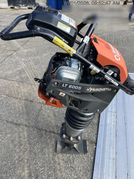 2025 HUSQVARNA LT6005