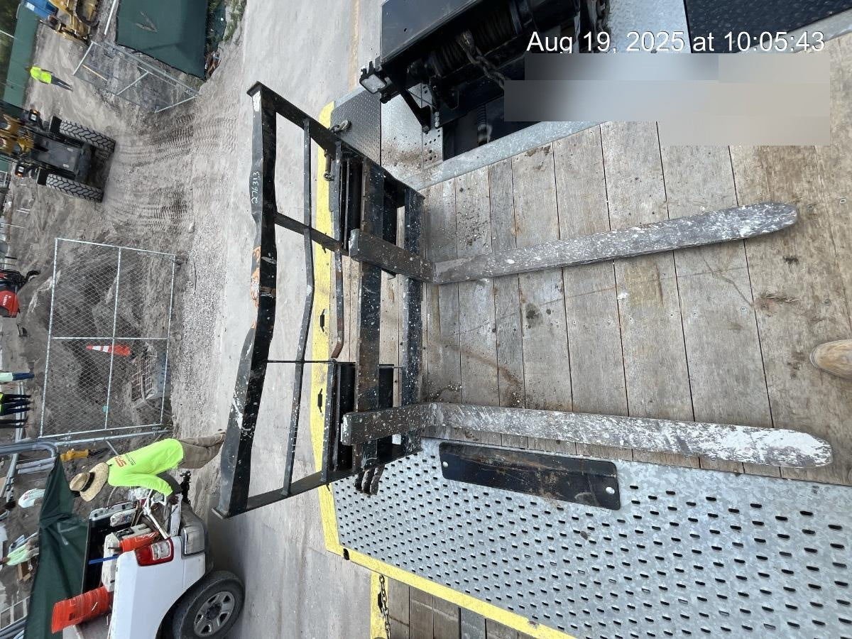 2022 ARROW MATERIAL HANDLING 48" Pallet Forks - Arrow