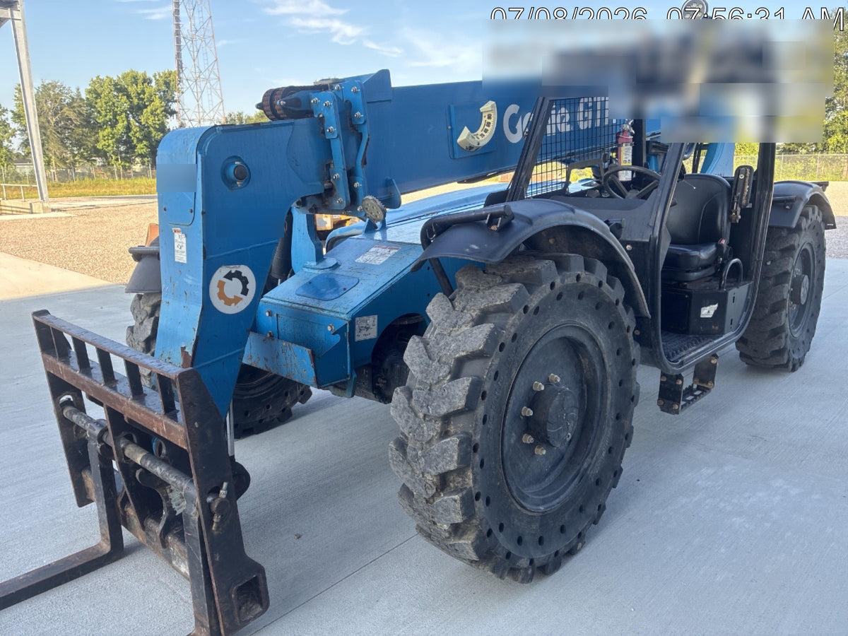 2018 Genie GTH-636 Genie GTH-636 w/Open ROPS, Work Lights, Solid Tires, RH Cab Mesh, Beacon, 48" Carriage and Forks