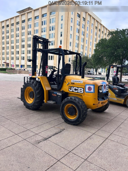 2023 JCB 930-4