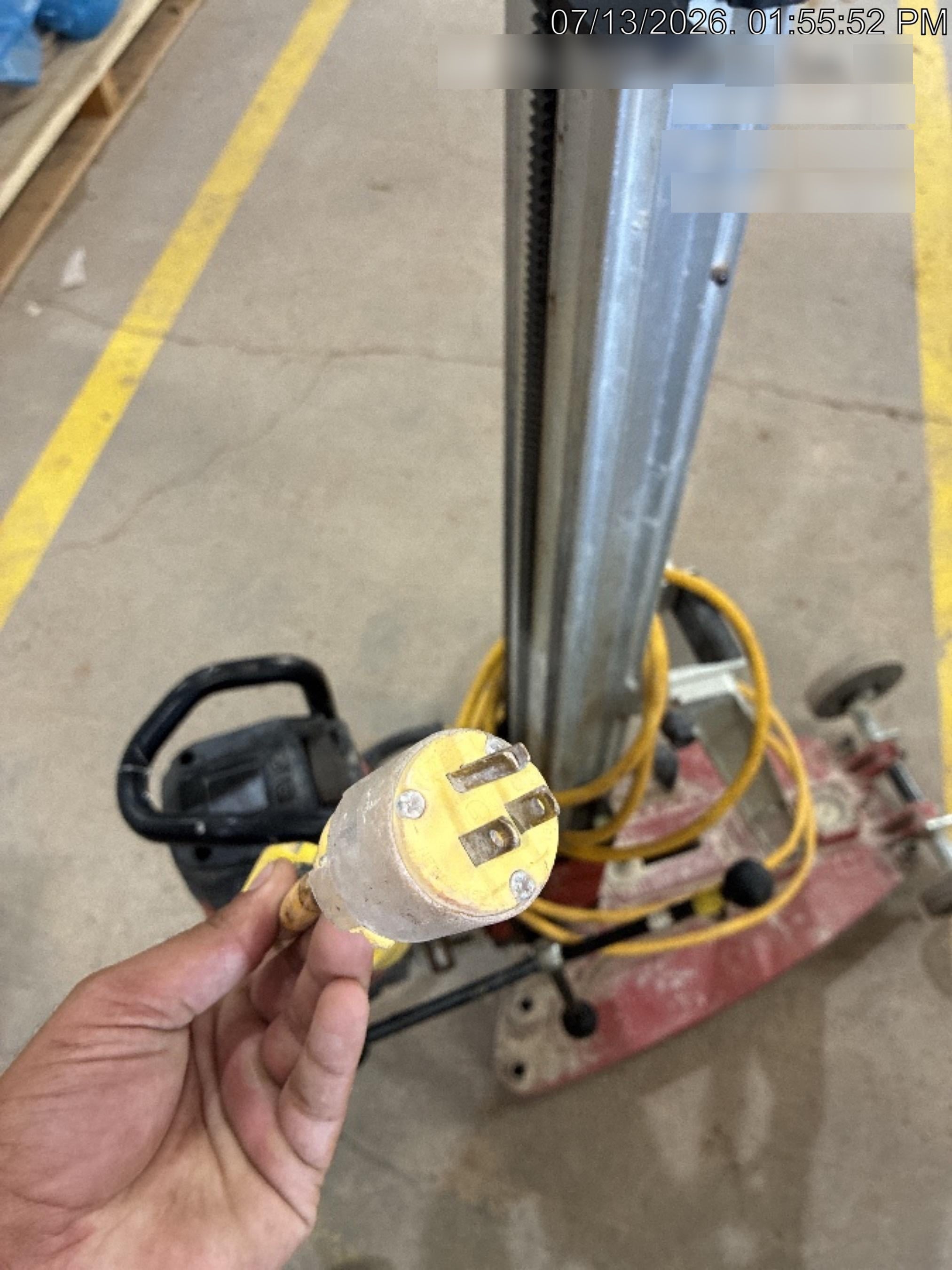 2021 HILTI DD250E