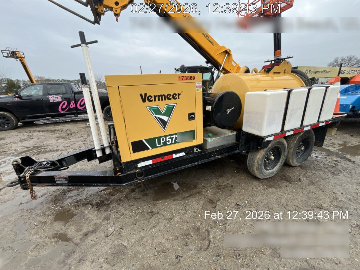 2021 Vac-Tron LP573XDT T4 Koehler Diesel Engine, 500 Gallon Debris Tank, x2 100 Gallon Water Tanks