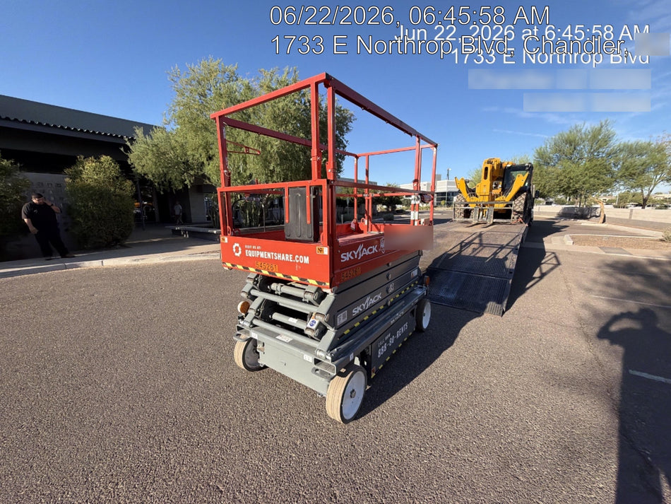 2025 SKYJACK SJ4726