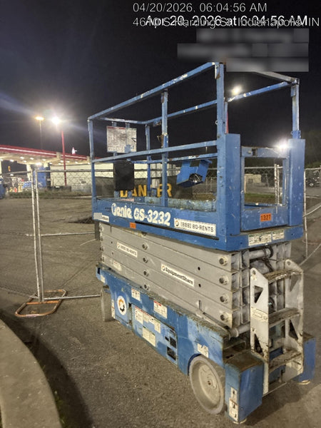 2016 Genie GS-3232 32' Narrow Scissor Lift