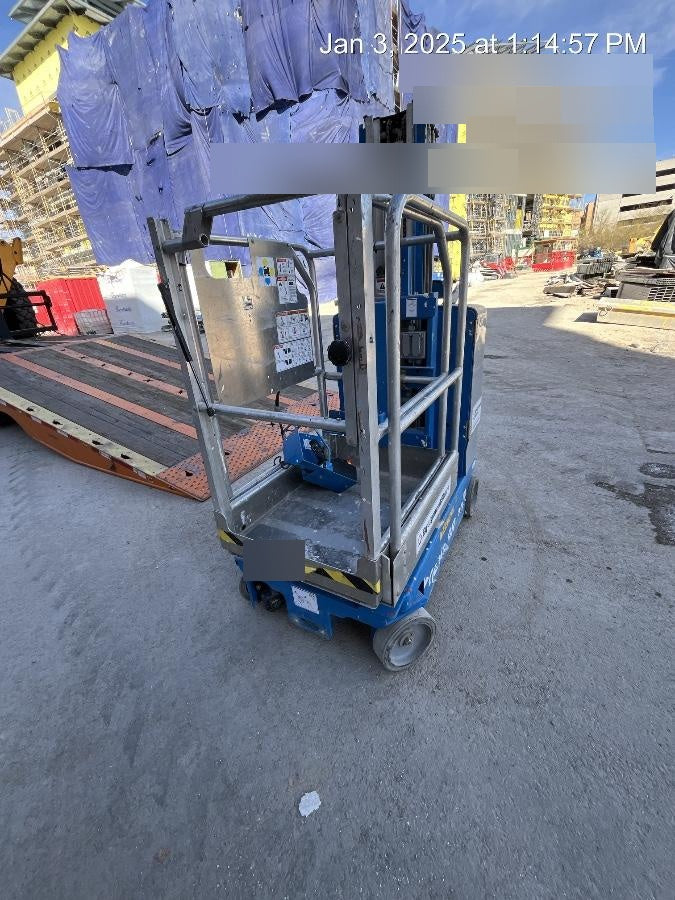 2021 GENIE GR-20