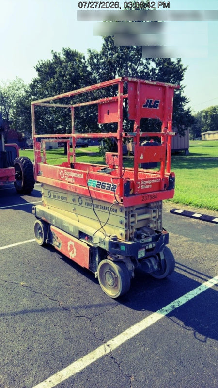 2022 JLG ES2632
