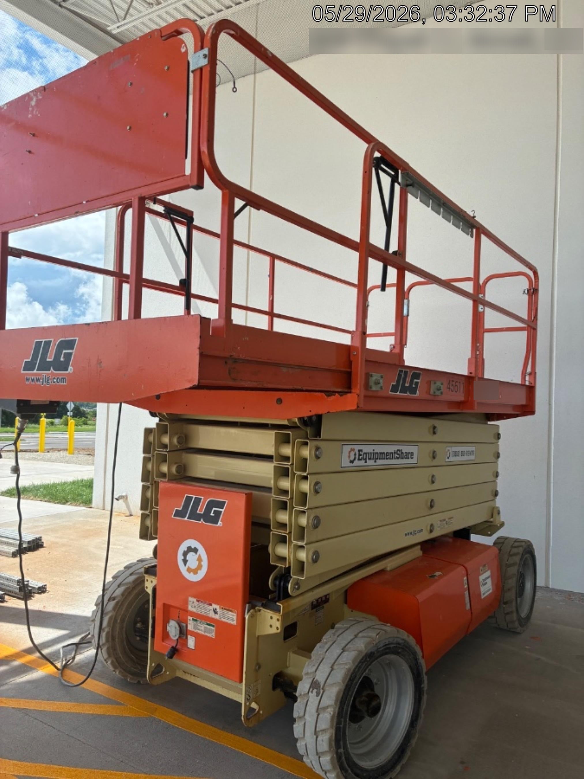 2019 JLG 4069LE