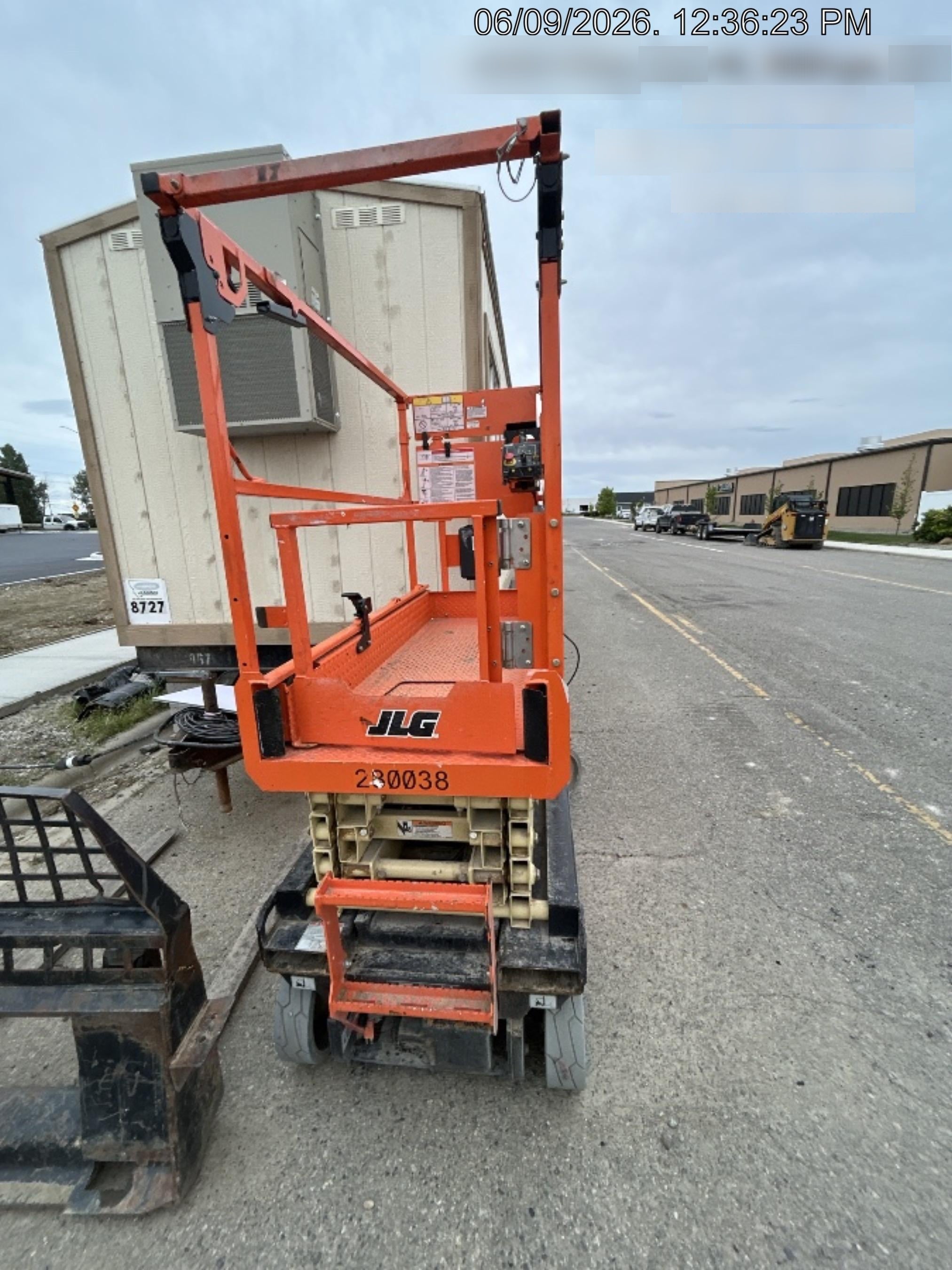 2022 JLG ES1932