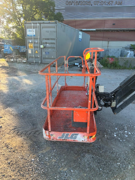 2024 JLG 860SJ