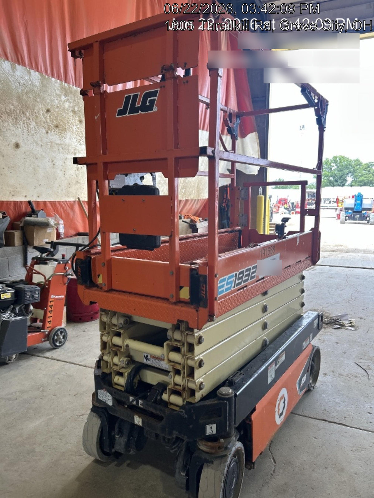 2021 JLG ES1932