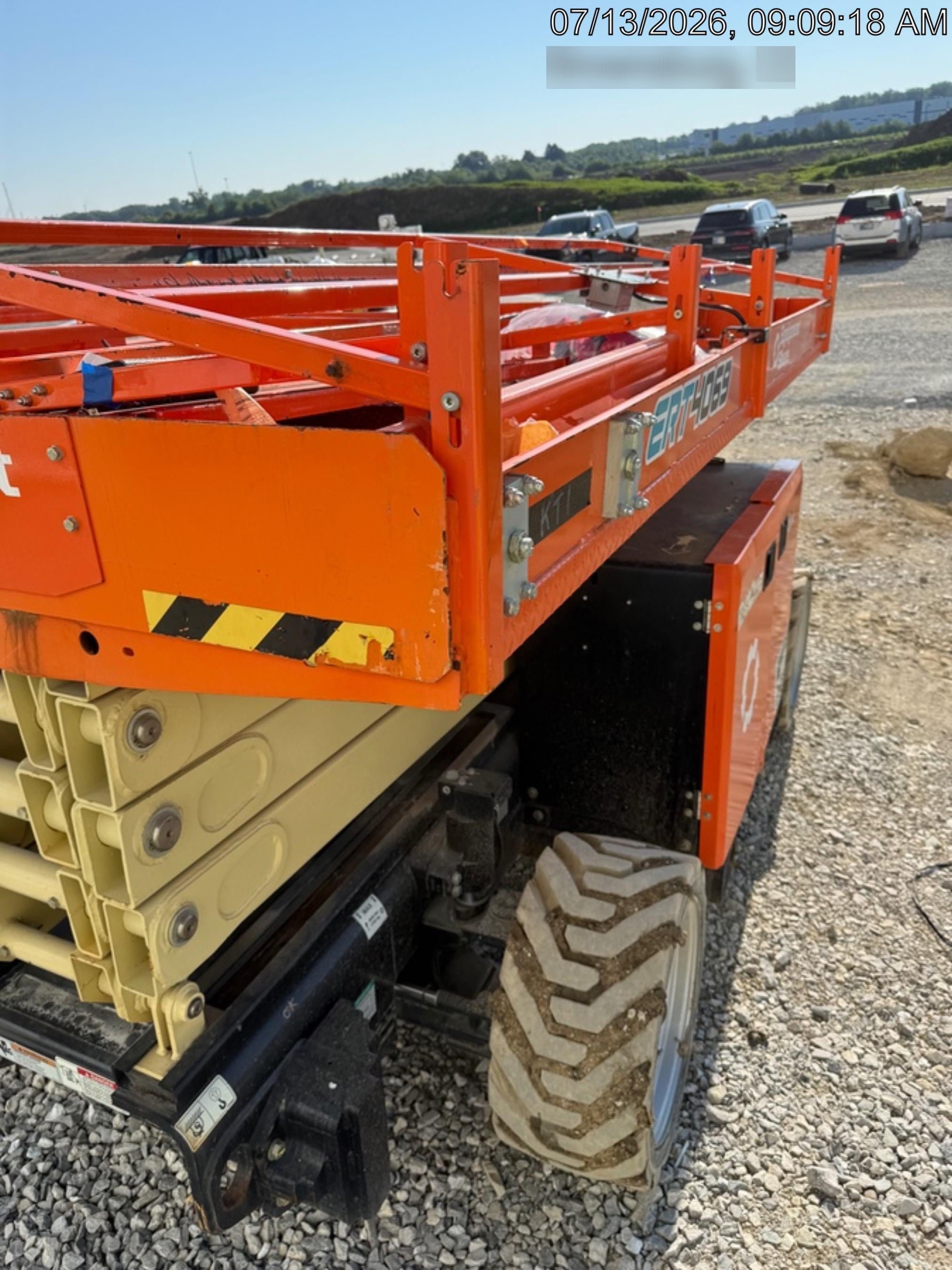 2022 JLG ERT4069