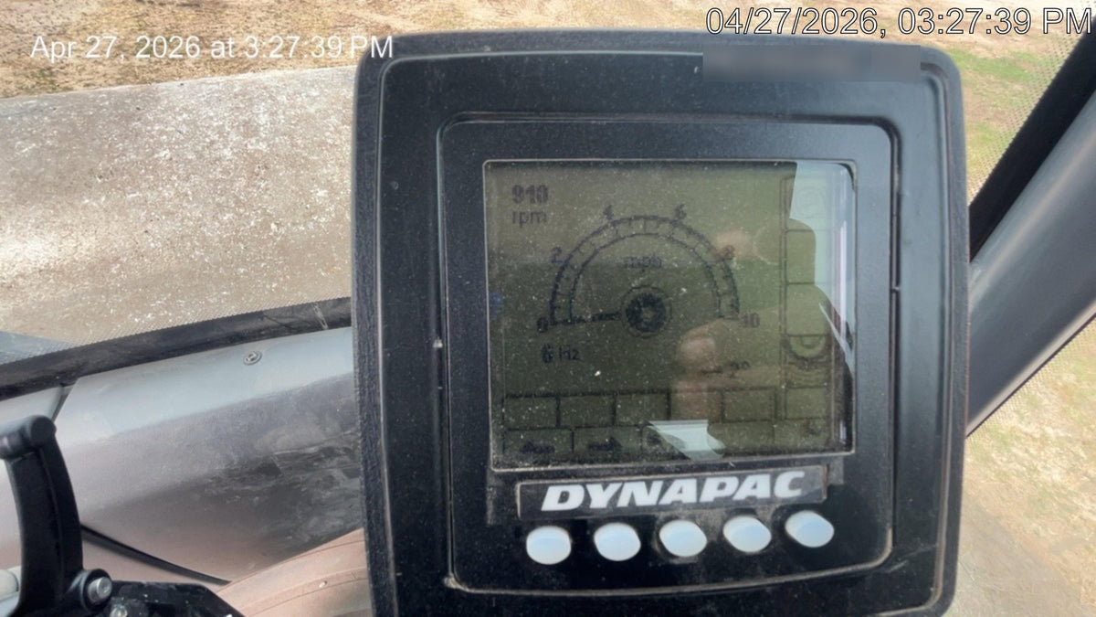 2022 DYNAPAC CA2500D