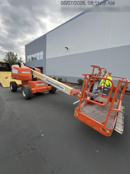 2020 JLG 400S
