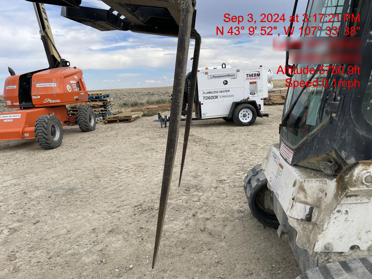 2022 TAKEUCHI 48" Pallet Forks - Takeuchi