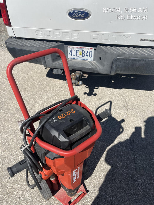 2022 HILTI TE 3000-AVR