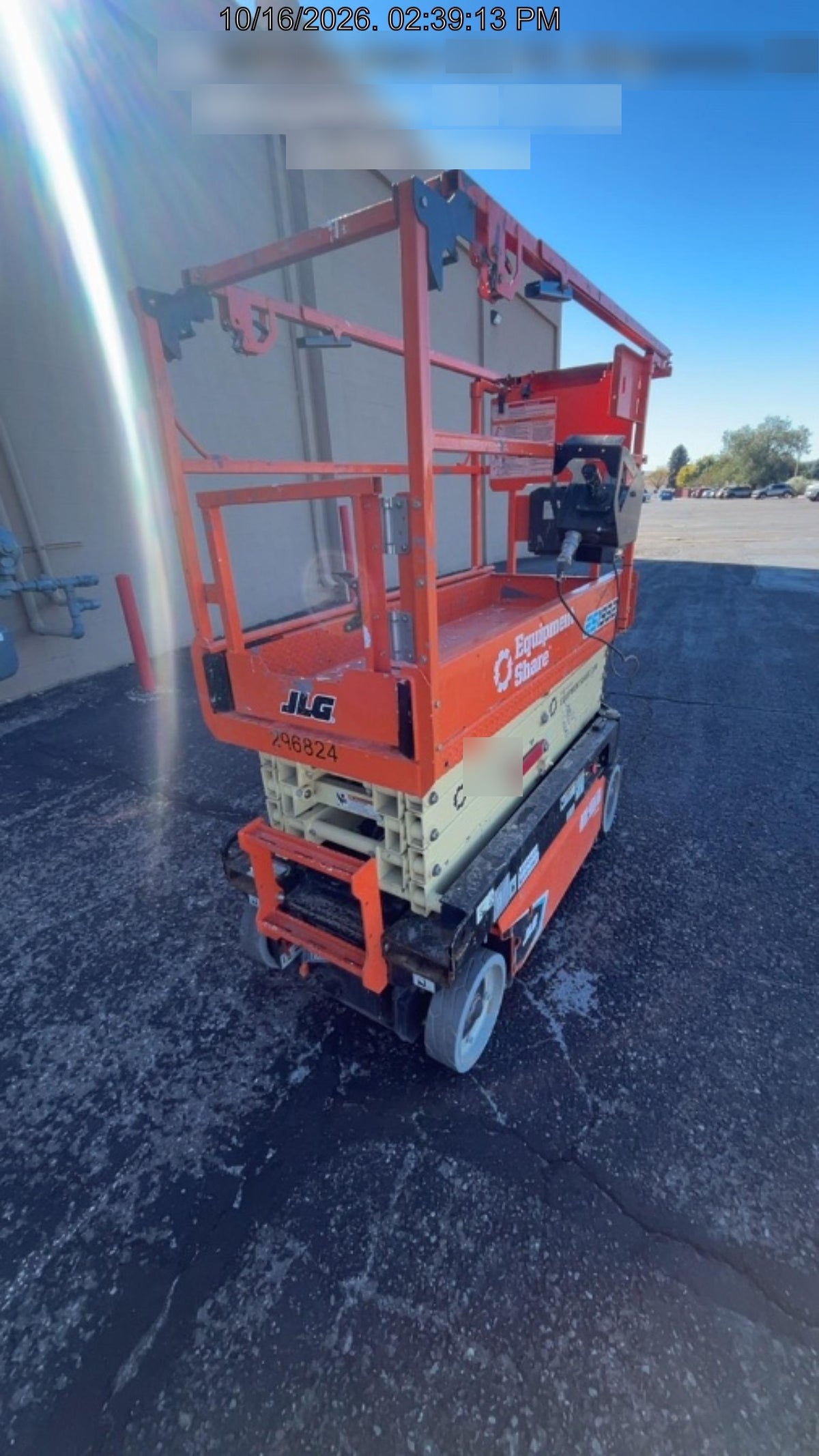 2023 JLG ES1932