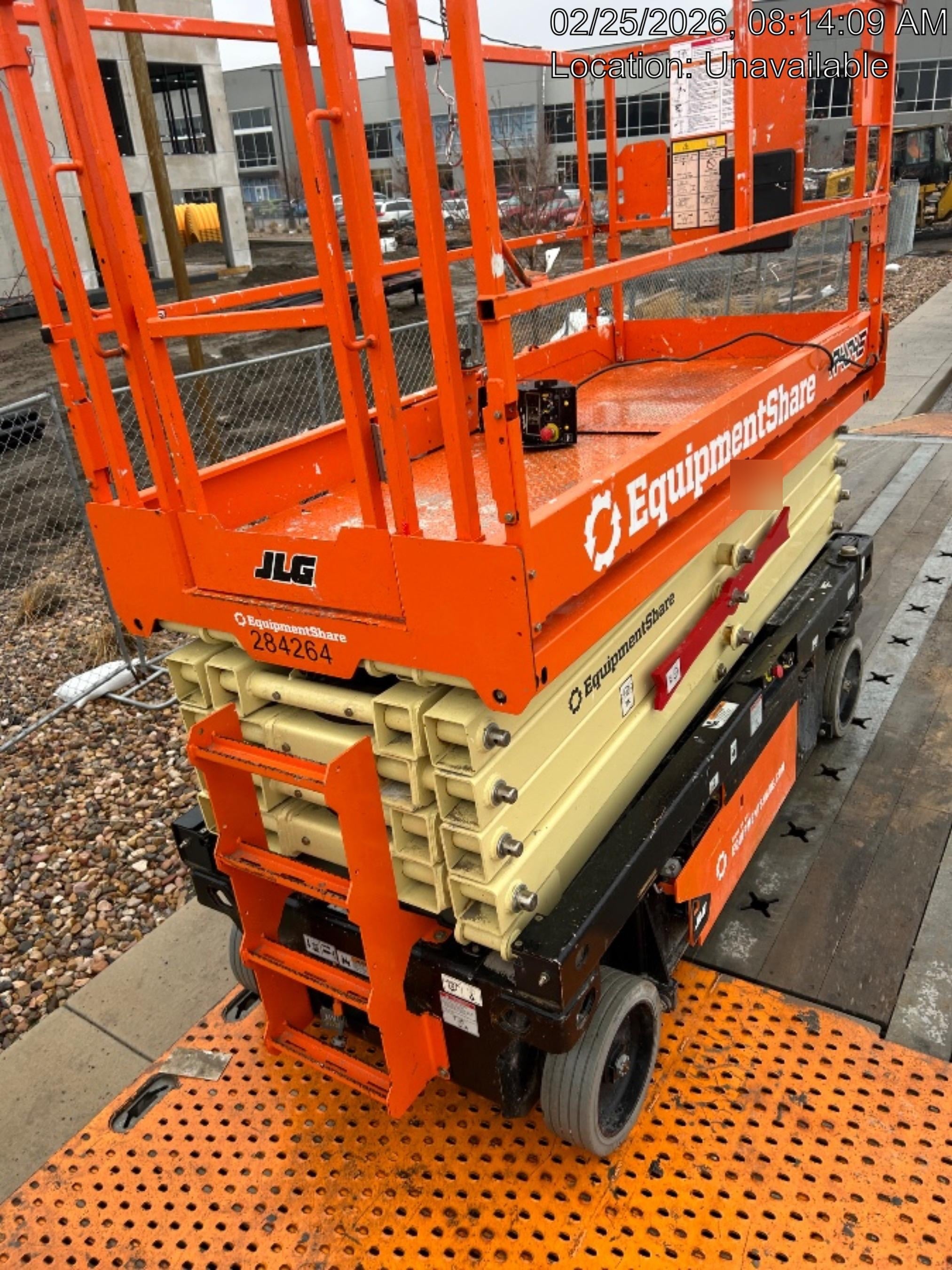 2022 JLG R4045