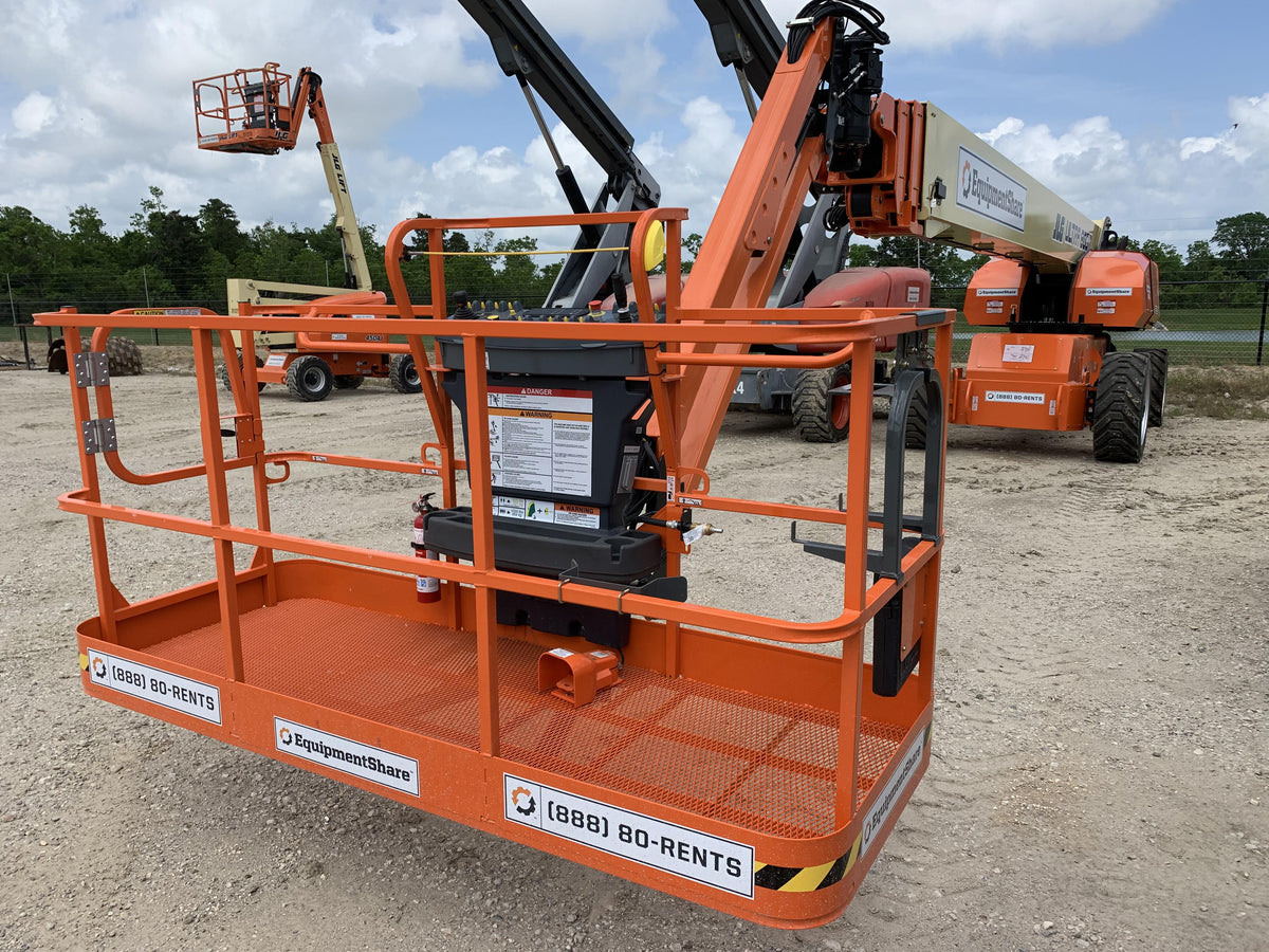 2022 JLG 1350SJP