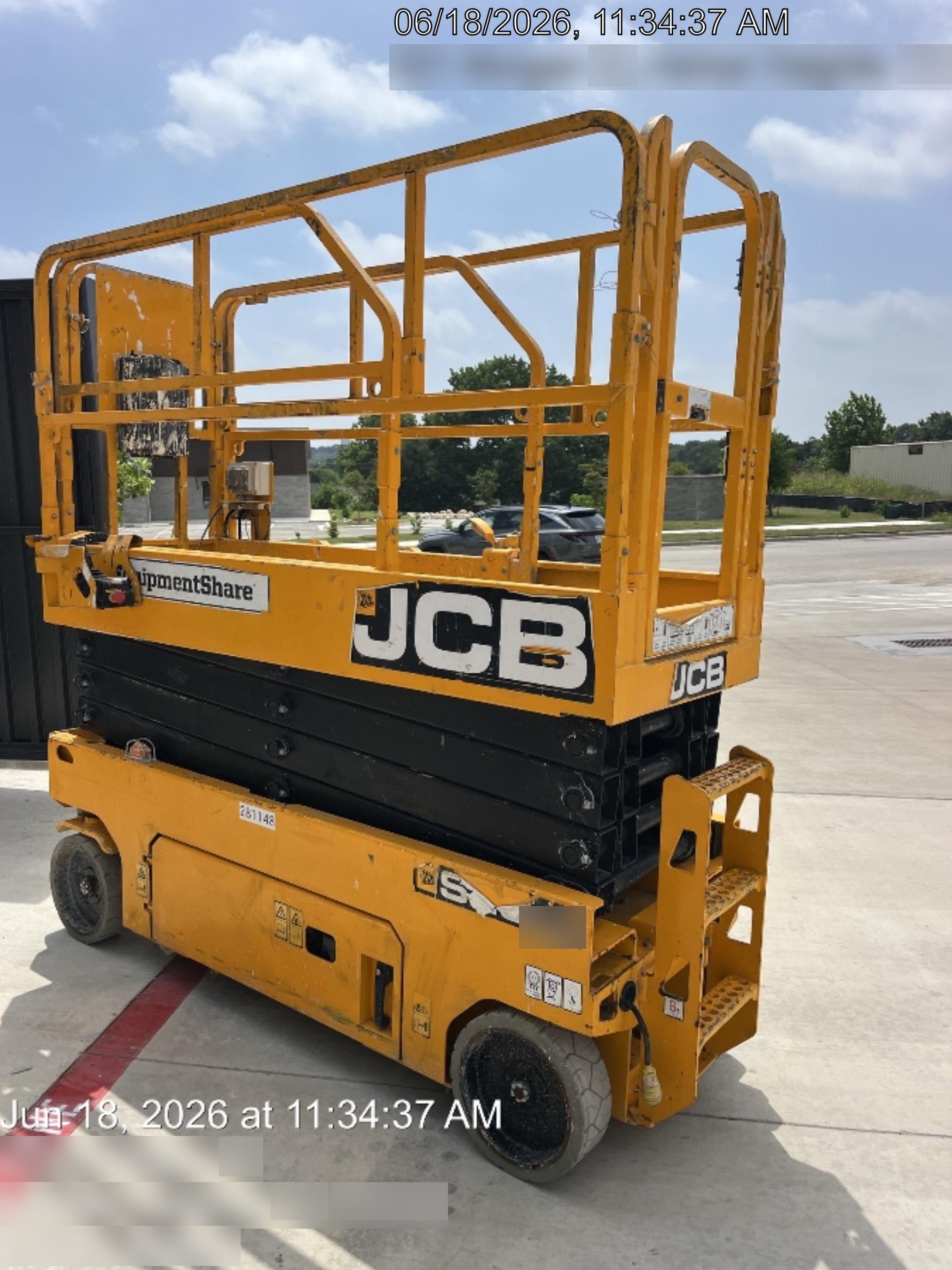 2023 JCB S2632E
