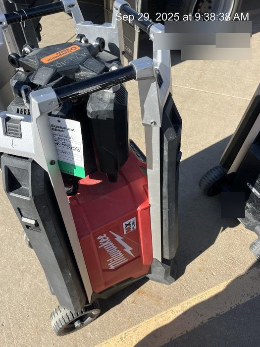 2022 MILWAUKEE MXF041-1XC