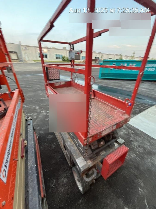 2018 Skyjack SJIII-3219 Skyjack SJIII3219 Scissor Lift w/Trojan Batteries