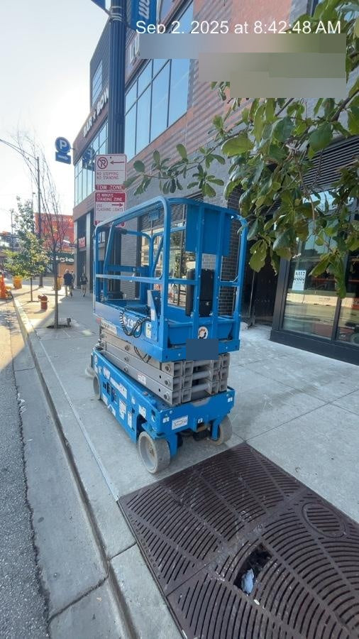 2020 Genie GS-1930 Solid Non Marking Tires, Beacon, Folding rails with half height swing gate