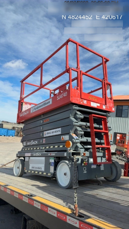 2023 SKYJACK SJ4740