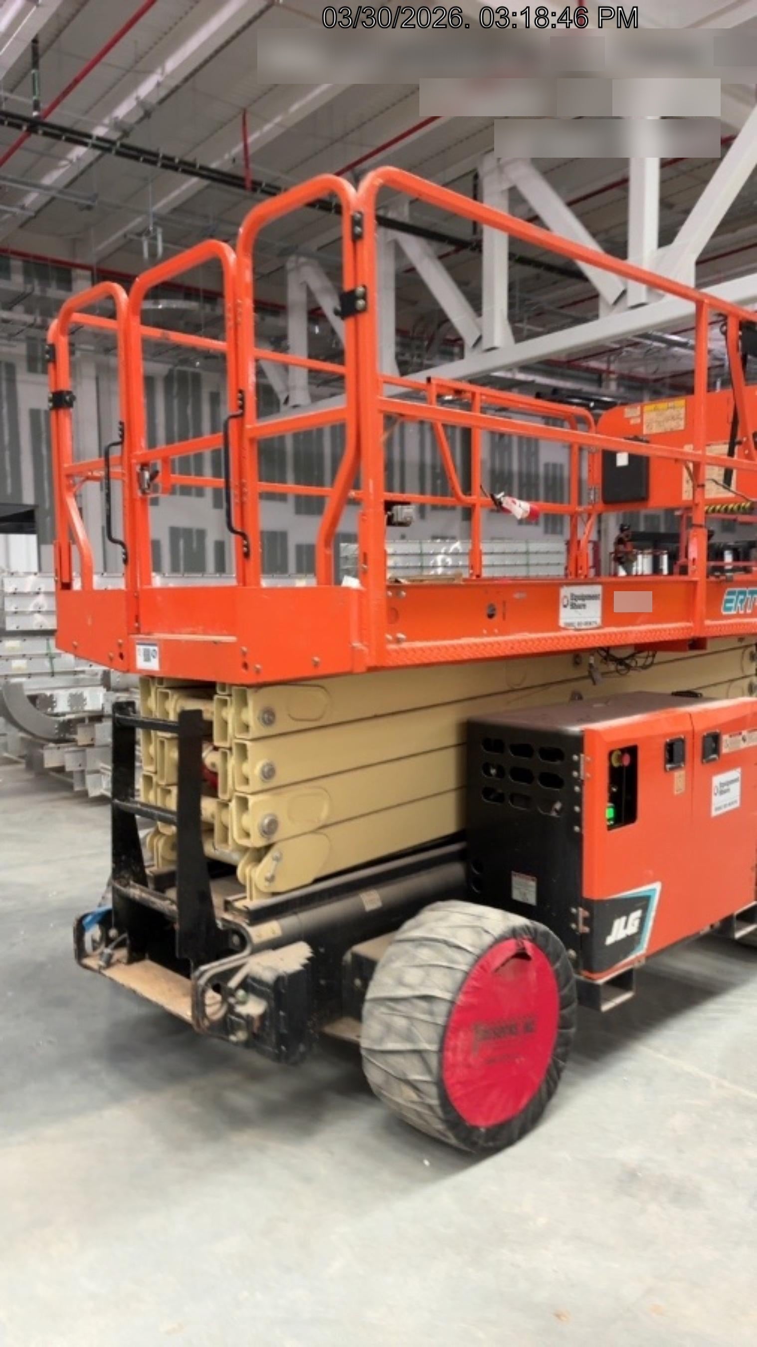 2021 JLG ERT4069