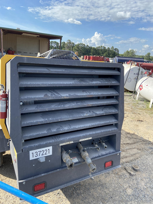 2021 ATLAS COPCO XAS 900