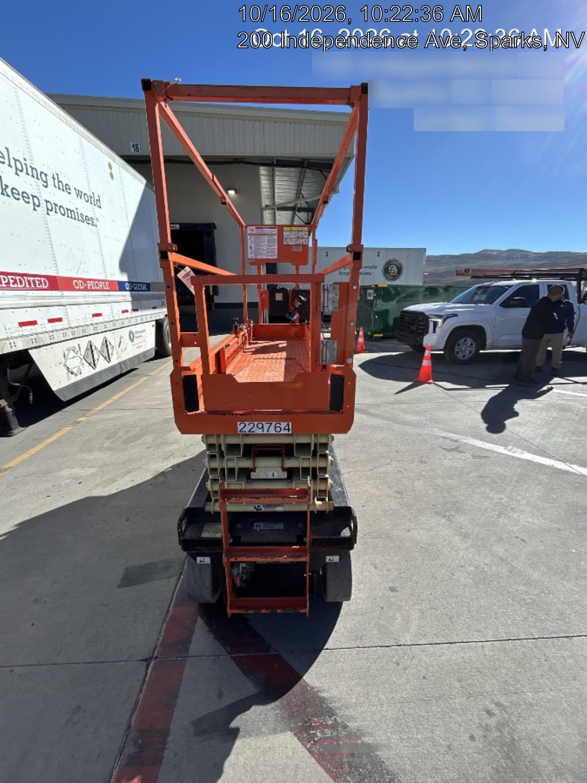 2022 JLG ES2632