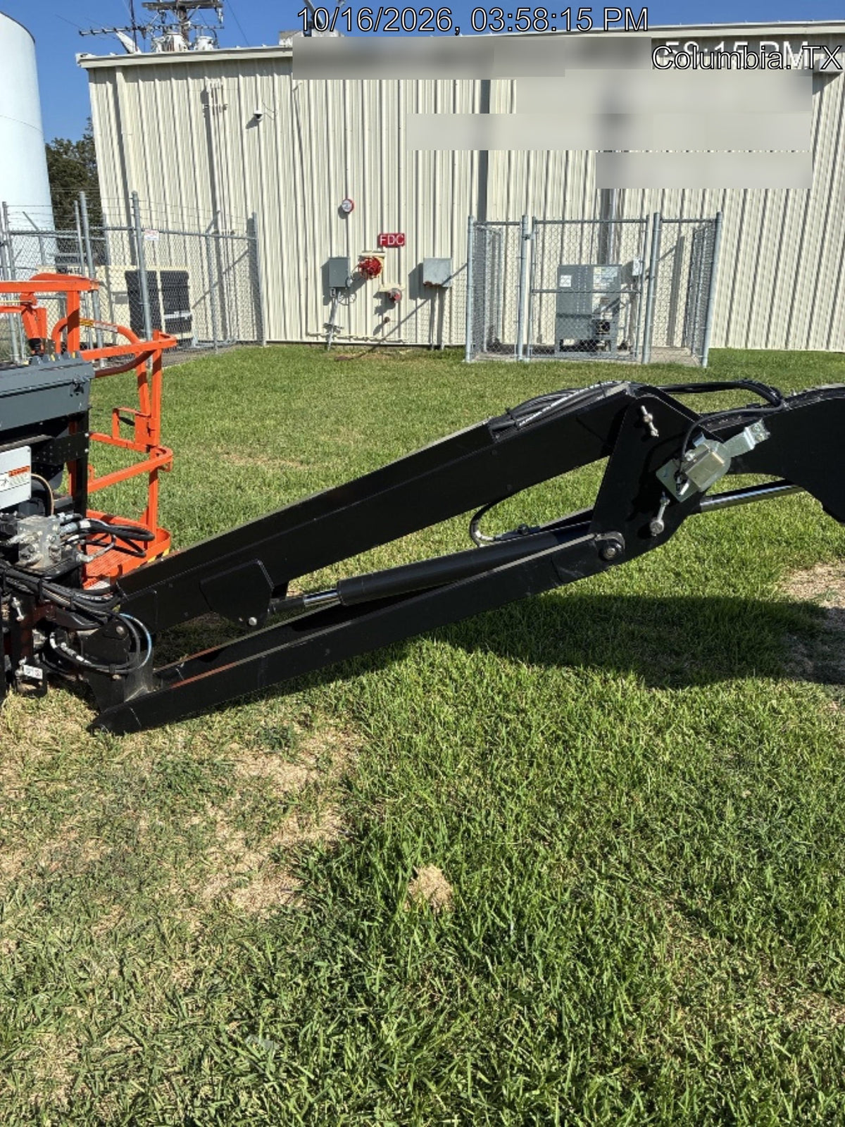 2025 JLG 660SJ