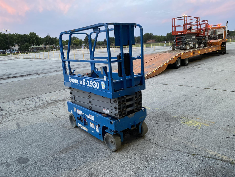 2018 Genie GS-1930 Genie GS-1930 w/Fixed Rail, Chain Entry