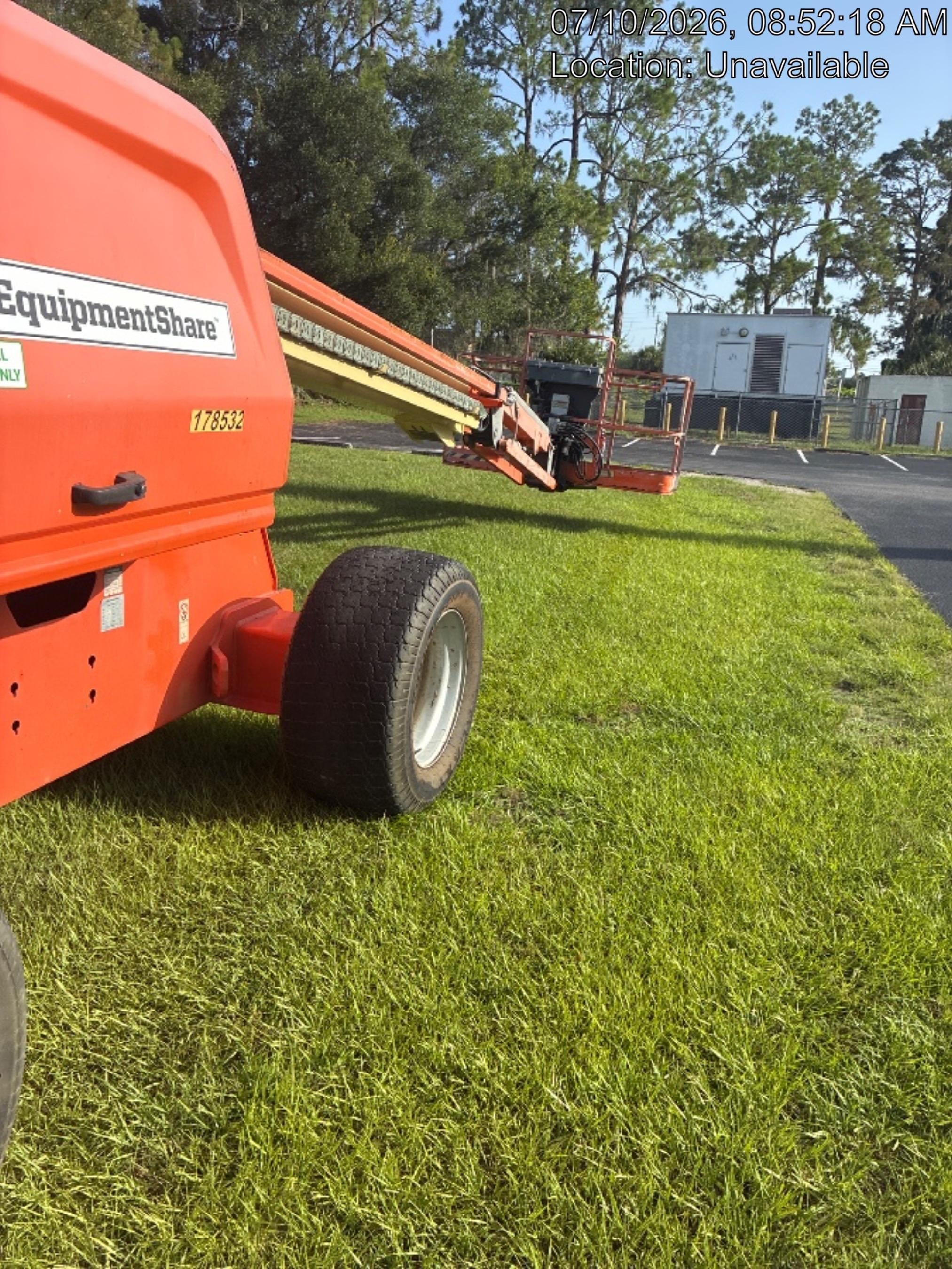 2021 JLG 660SJ