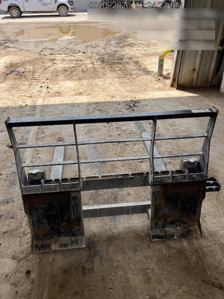 2025 ARROW MATERIAL HANDLING 24" Pallet Fork Frame