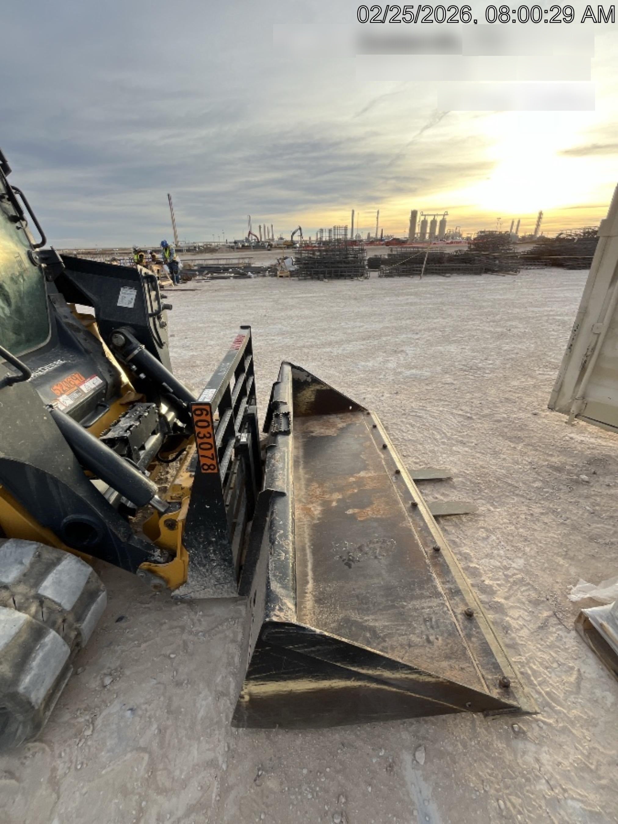 2025 ARROW MATERIAL HANDLING 24" Pallet Fork Frame